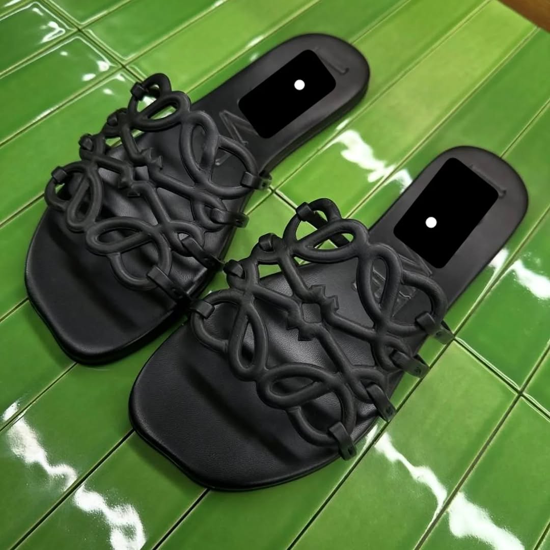 Women’s Elegant Slip-On Sandals